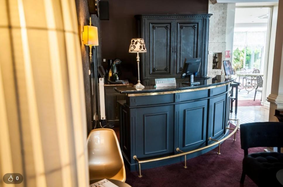 Auberge Du Forgeron Секлин Екстериор снимка