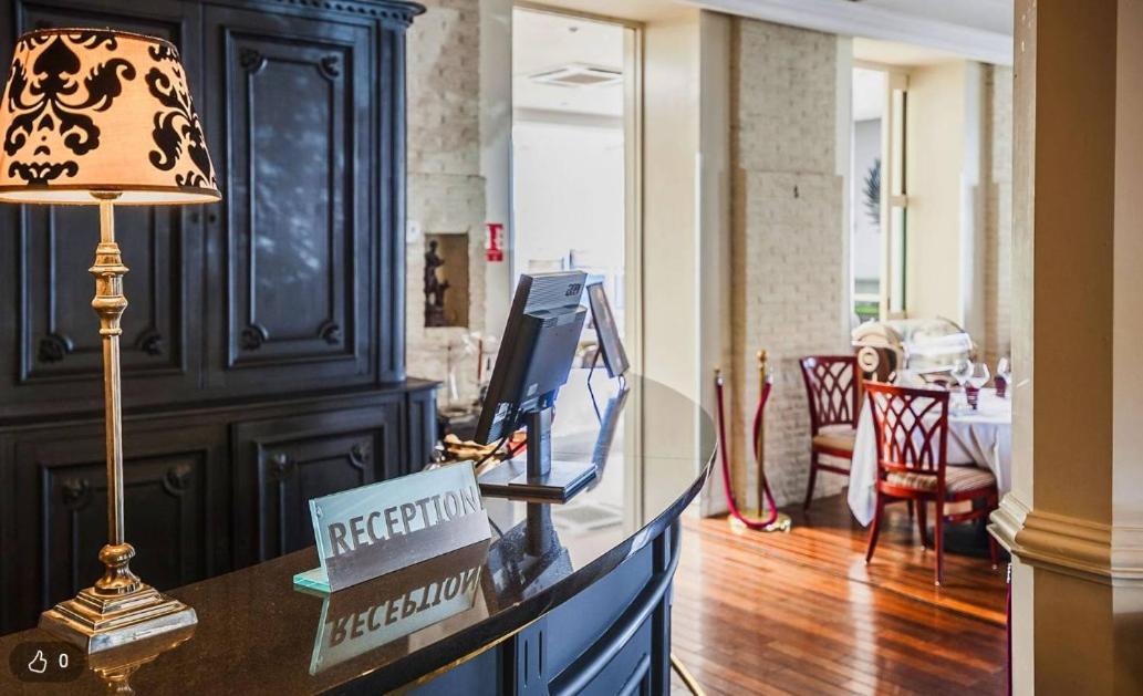 Auberge Du Forgeron Секлин Екстериор снимка