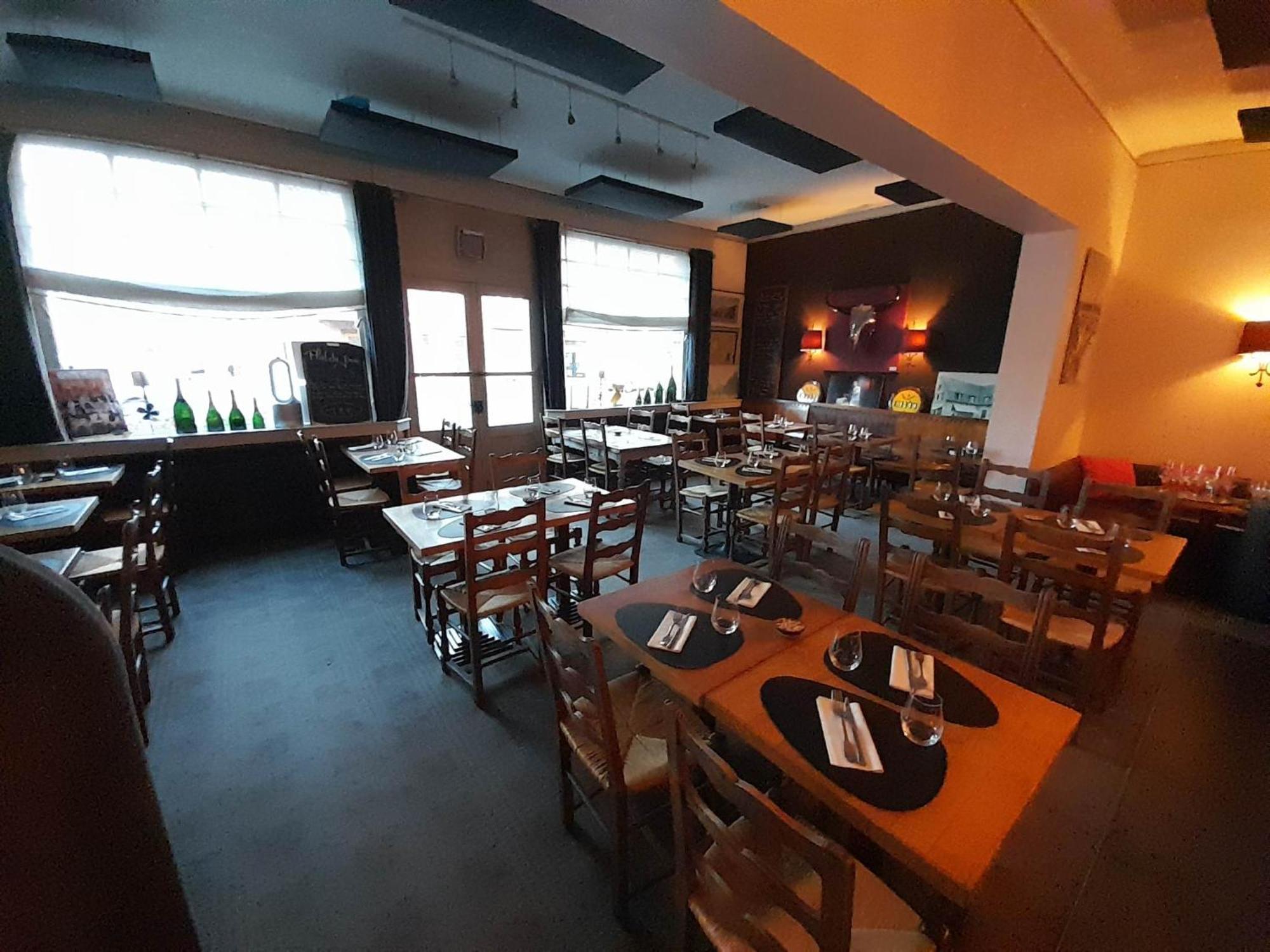 Auberge Du Forgeron Секлин Екстериор снимка