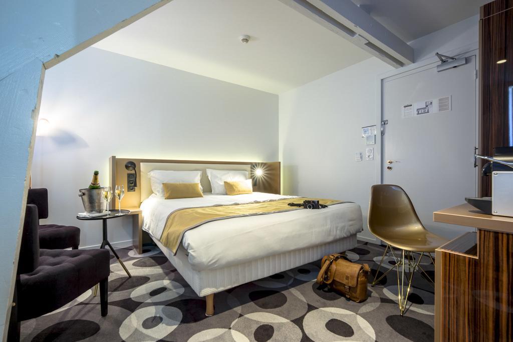 Auberge Du Forgeron Секлин Екстериор снимка