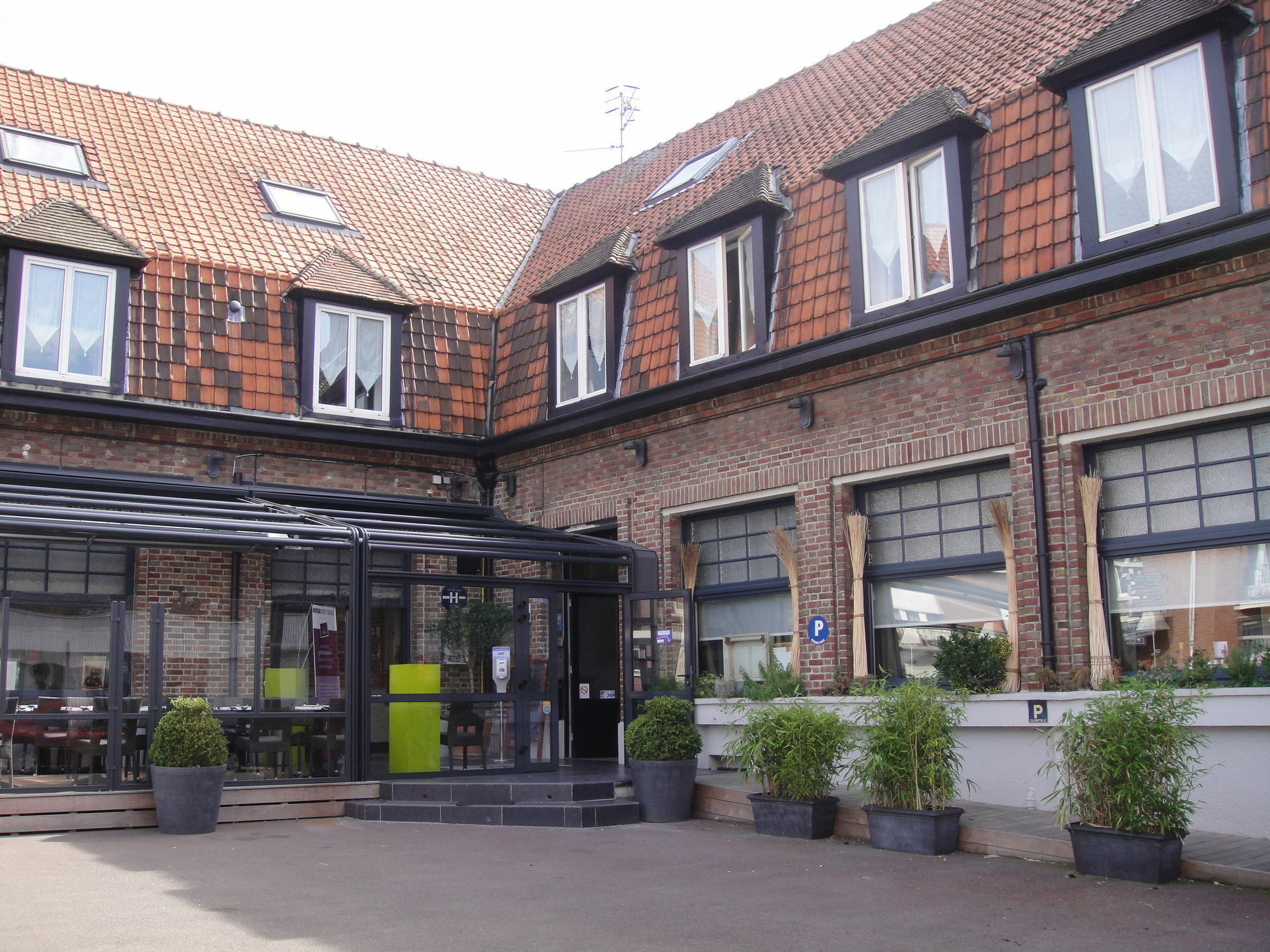 Auberge Du Forgeron Секлин Екстериор снимка